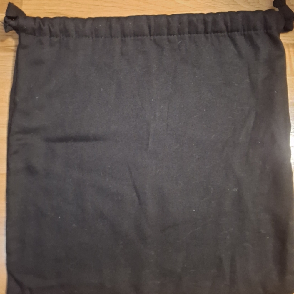 Versace Thick Square Drawstring Dustbag - image 3